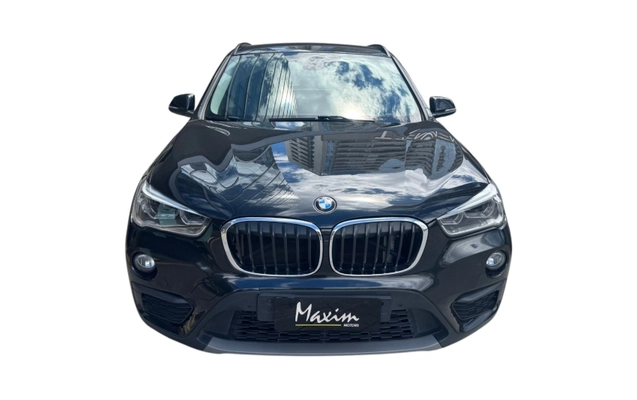 imagem-https://www.socarrao.com.br/sc-vehicle-images-prod/4381319/1792261552995-jynEPHEFMBDxDUw0V4ORlviJfwYrzHMY.jpg