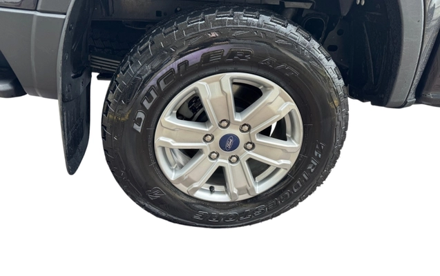 imagem-https://www.socarrao.com.br/sc-vehicle-images-prod/4381325/1792261596722-3zMopmmasiajpNBXLaGWxFu9SZVhw1BY.jpg