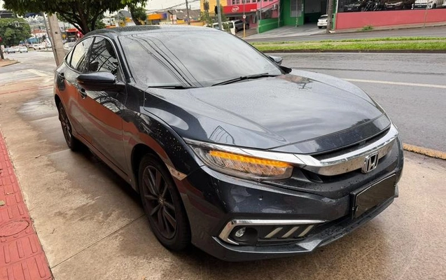 imagem-https://www.socarrao.com.br/sc-vehicle-images-prod/4381326/1792414095015-8582060_5_B_422dddad05.jpeg