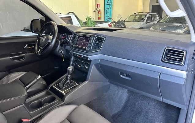imagem-https://www.socarrao.com.br/sc-vehicle-images-prod/4381332/1792262324872-8535108_0_B_4d6f32f25d.jpeg
