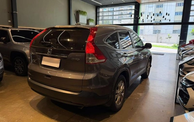 imagem-https://www.socarrao.com.br/sc-vehicle-images-prod/4381333/1792414109172-8582083_3_B_1a68a91904.jpeg