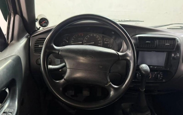 imagem-https://www.socarrao.com.br/sc-vehicle-images-prod/4381334/1792262403909-8582084_8_B_2cba0dd916.jpeg