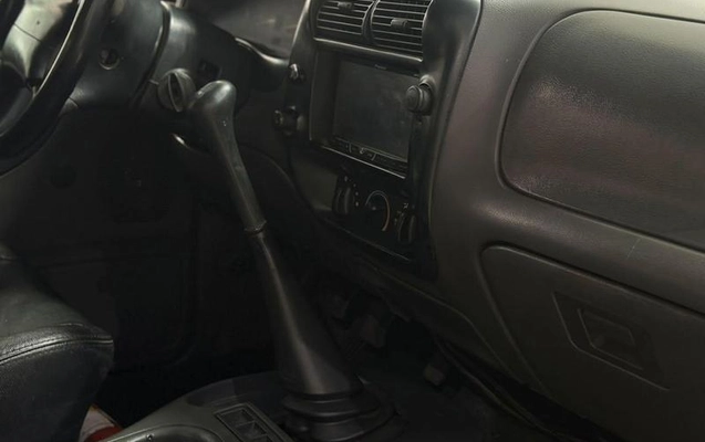 imagem-https://www.socarrao.com.br/sc-vehicle-images-prod/4381334/1792262403916-8582084_8_B_61755601b4.jpeg