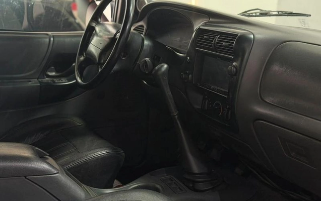 imagem-https://www.socarrao.com.br/sc-vehicle-images-prod/4381334/1792262403920-8582084_8_B_653a522dad.jpeg