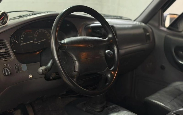 imagem-https://www.socarrao.com.br/sc-vehicle-images-prod/4381334/1792262403924-8582084_8_B_f1179d10e9.jpeg
