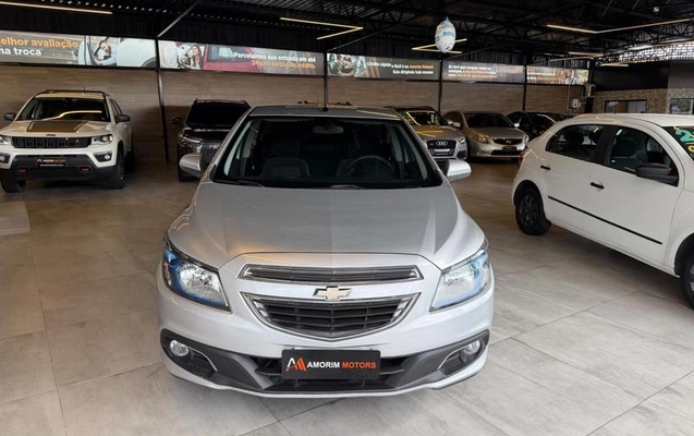 imagem-https://www.socarrao.com.br/sc-vehicle-images-prod/4381355/1792263873687-8547636_2_B_6a733d3f55.jpeg