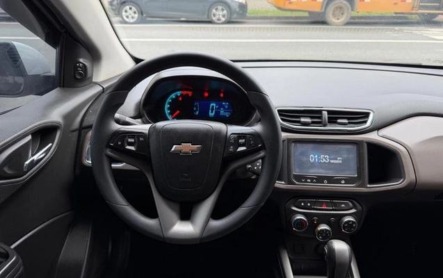 imagem-https://www.socarrao.com.br/sc-vehicle-images-prod/4381355/1792263873704-8547636_13_B_2d3684325e.jpeg
