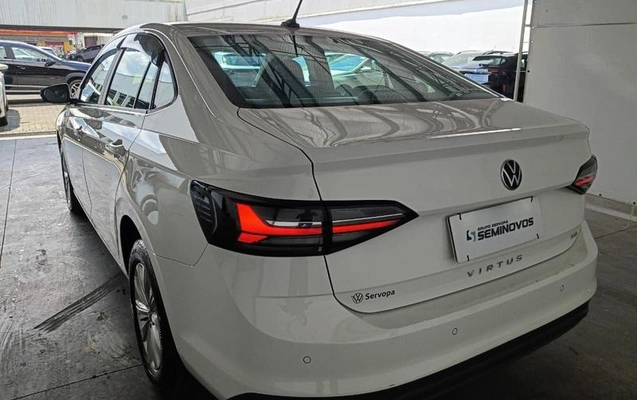 imagem-https://www.socarrao.com.br/sc-vehicle-images-prod/4381356/1792515934208-8582127_8_B_705f6b1fab.jpeg