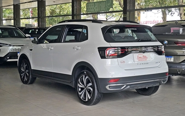 imagem-https://www.socarrao.com.br/sc-vehicle-images-prod/4381359/1792264254938-yAv2qEv3ytXpRddVI15fe2GI8qLz0Rfx.jpg
