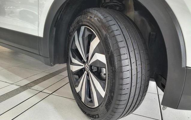 imagem-https://www.socarrao.com.br/sc-vehicle-images-prod/4381378/1792266065238-8558934_3_B_332c5d2757.jpeg