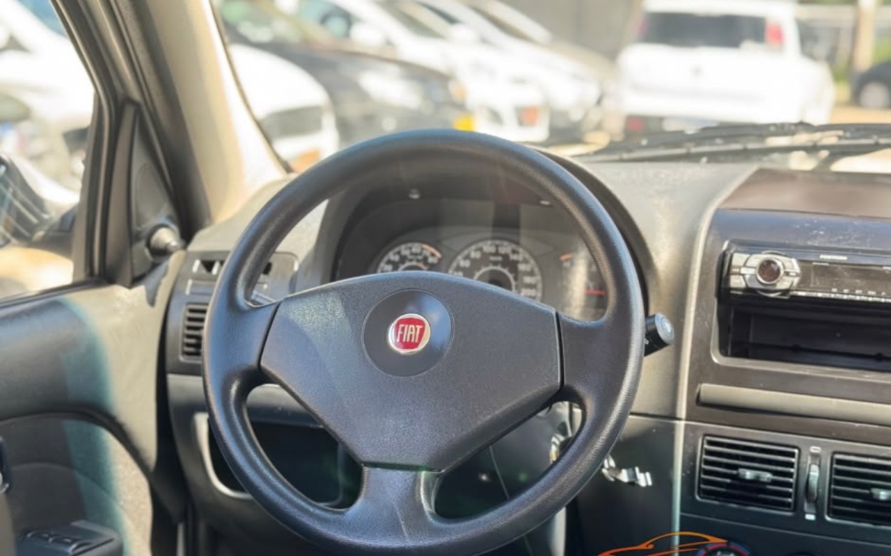 imagem-https://www.socarrao.com.br/sc-vehicle-images-prod/4381490/1792271754052-MTIuanBlZw.jpeg