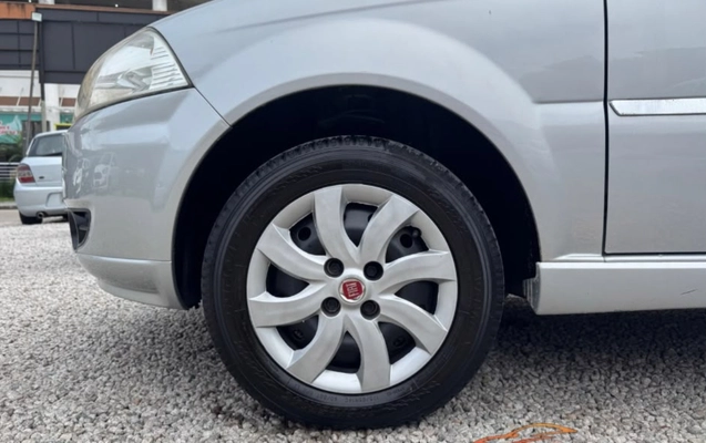imagem-https://www.socarrao.com.br/sc-vehicle-images-prod/4381490/1792271754168-MTMuanBlZw.jpeg