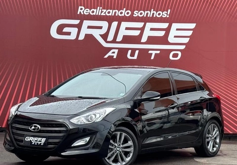 Hyundai i30 1.8 16V Aut. 5p 2016 Preto — foto 1 de 3