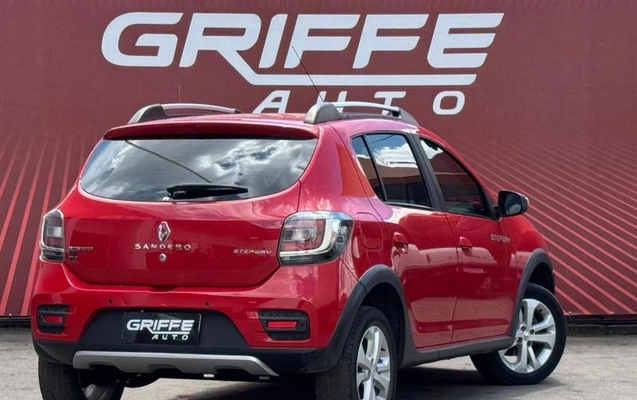 imagem-https://www.socarrao.com.br/sc-vehicle-images-prod/4381503/1792787667302-8572458_3_B_a9c75fd285.jpeg