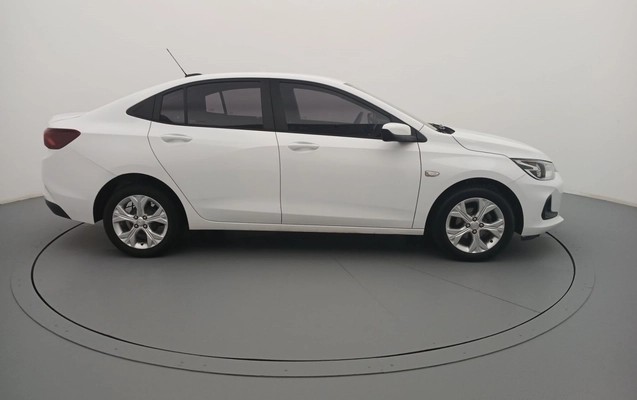 imagem-https://www.socarrao.com.br/sc-vehicle-images-prod/4381504/1792274416677-1_043402.jpg