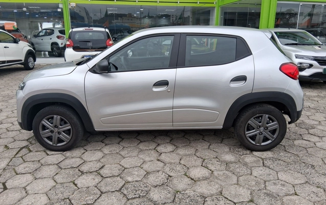 imagem-https://www.socarrao.com.br/sc-vehicle-images-prod/4381573/1792282383728-1_024841.jpg