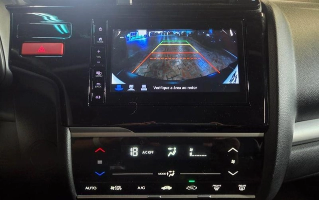 imagem-https://www.socarrao.com.br/sc-vehicle-images-prod/4381743/1792610780132-8582347_0_B_01b3f1e2e2.jpeg