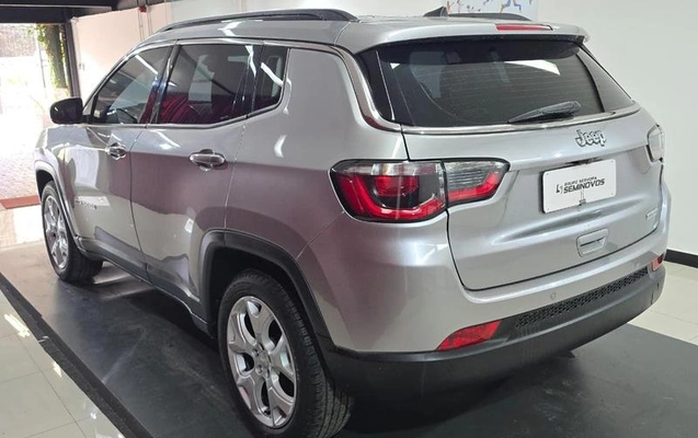 imagem-https://www.socarrao.com.br/sc-vehicle-images-prod/4381840/1792610452967-8582352_7_B_c9f0d61978.jpeg