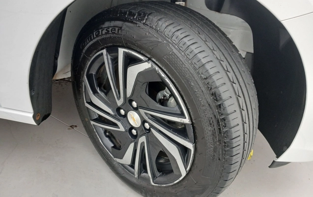 imagem-https://www.socarrao.com.br/sc-vehicle-images-prod/4382663/1792297130066-2_123642.jpg