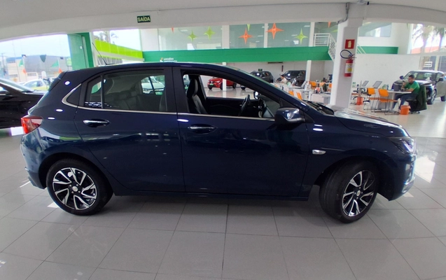 imagem-https://www.socarrao.com.br/sc-vehicle-images-prod/4384282/1792304217982-2_043828.jpg