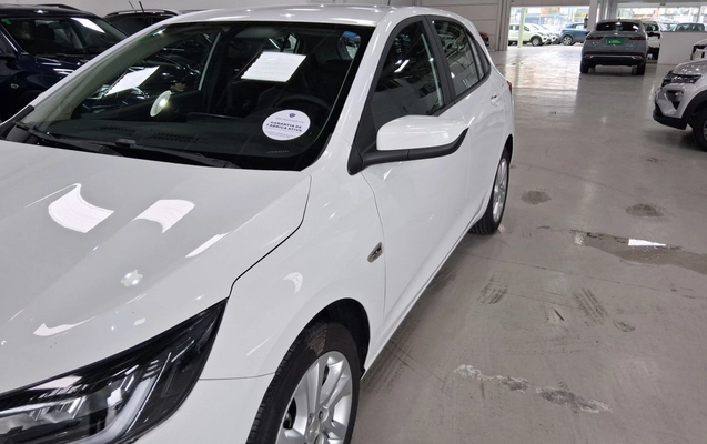 imagem-https://www.socarrao.com.br/sc-vehicle-images-prod/4384308/1792304311230-1_024146.jpg