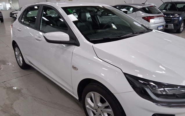 imagem-https://www.socarrao.com.br/sc-vehicle-images-prod/4384308/1792304311232-1_024147.jpg
