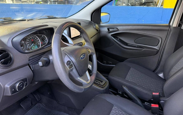 imagem-https://www.socarrao.com.br/sc-vehicle-images-prod/4384744/1792319384688-fef952d8209f4904bff6573654a3ae9d_1792318927997.jpg