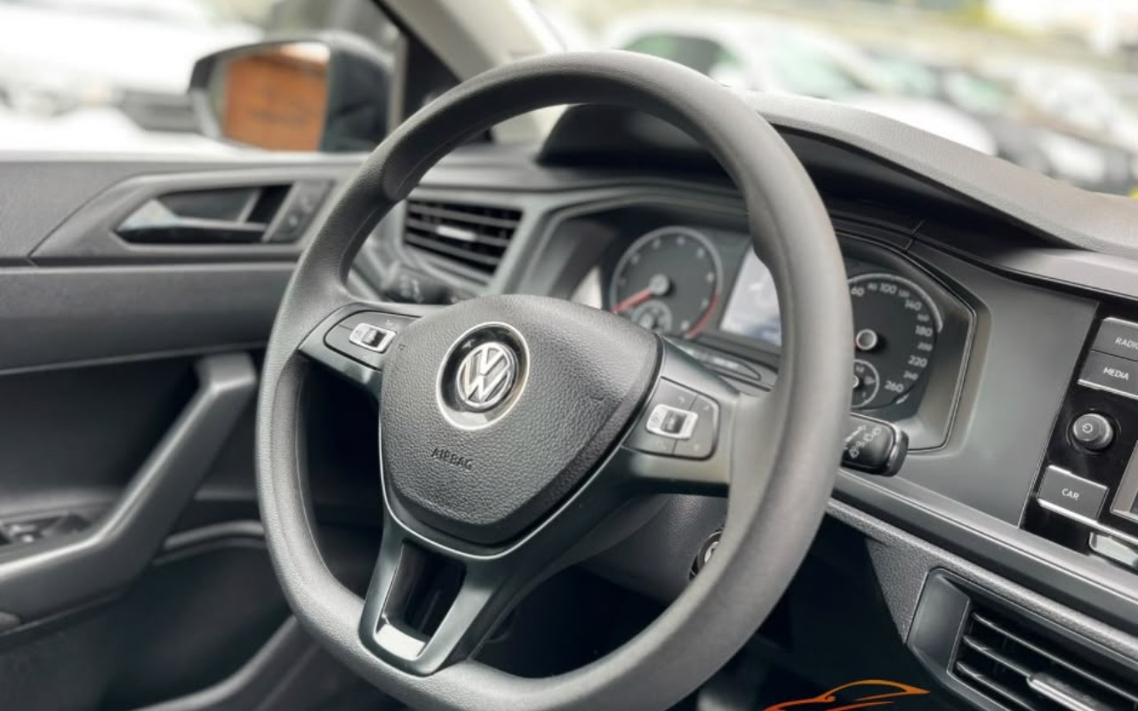imagem-https://www.socarrao.com.br/sc-vehicle-images-prod/4384777/1792326312734-MTUuanBlZw.jpeg
