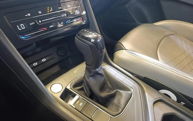 imagem-https://www.socarrao.com.br/sc-vehicle-images-prod/4384911/1792441608506-8582411_22_B_af62c9d743.jpeg