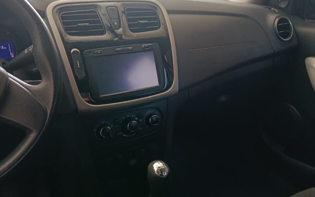 imagem-https://www.socarrao.com.br/sc-vehicle-images-prod/4385174/1792343300558-SU1HLTIwMjYwNzIwLVdBMDAxMC5qcGc.jpg