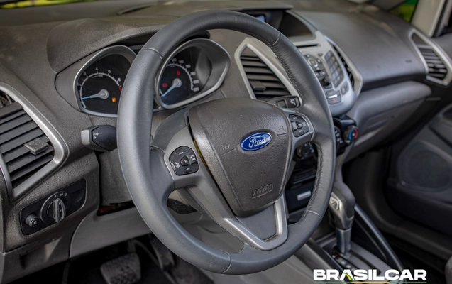 imagem-https://www.socarrao.com.br/sc-vehicle-images-prod/4385305/1792354215721-003_1c9a4a45df5bae37910b0c24c3cde163.jpg