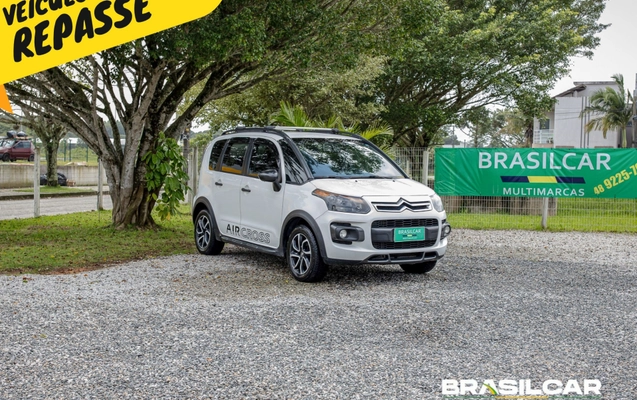 imagem-https://www.socarrao.com.br/sc-vehicle-images-prod/4385309/1792355207098-003_2e7f0975d69f6c7709e3b4bc238eadb7.jpg