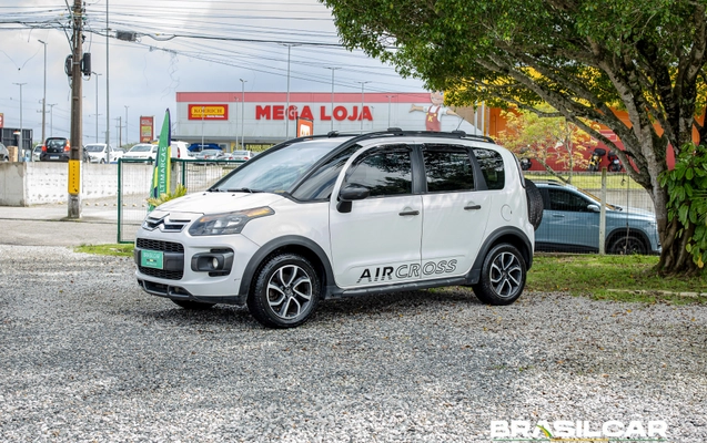 imagem-https://www.socarrao.com.br/sc-vehicle-images-prod/4385309/1792355207105-003_6fc3193bf8912288fba03e4fbe8e02a1.jpg