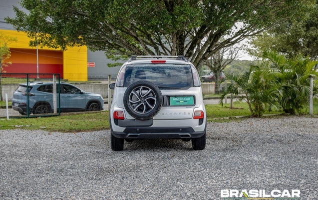 imagem-https://www.socarrao.com.br/sc-vehicle-images-prod/4385309/1792355207110-003_3ce50da13b9385b9cd60f04a965eb958.jpg