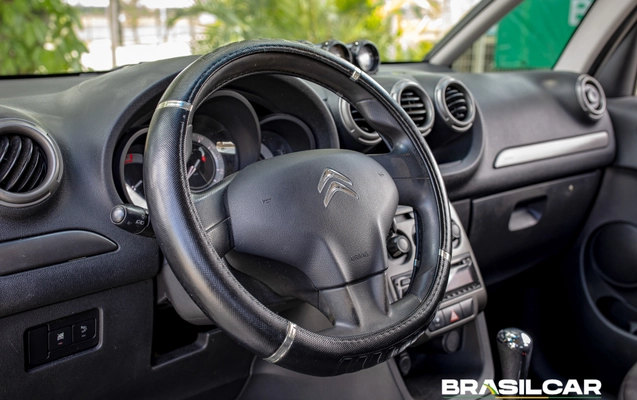 imagem-https://www.socarrao.com.br/sc-vehicle-images-prod/4385309/1792355207114-003_ffb917a381223abf63eb4bb3fb8a27ab.jpg