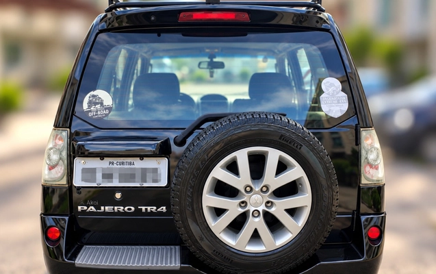 imagem-https://www.socarrao.com.br/sc-vehicle-images-prod/4385371/1792373382230-YTIucG5n.png