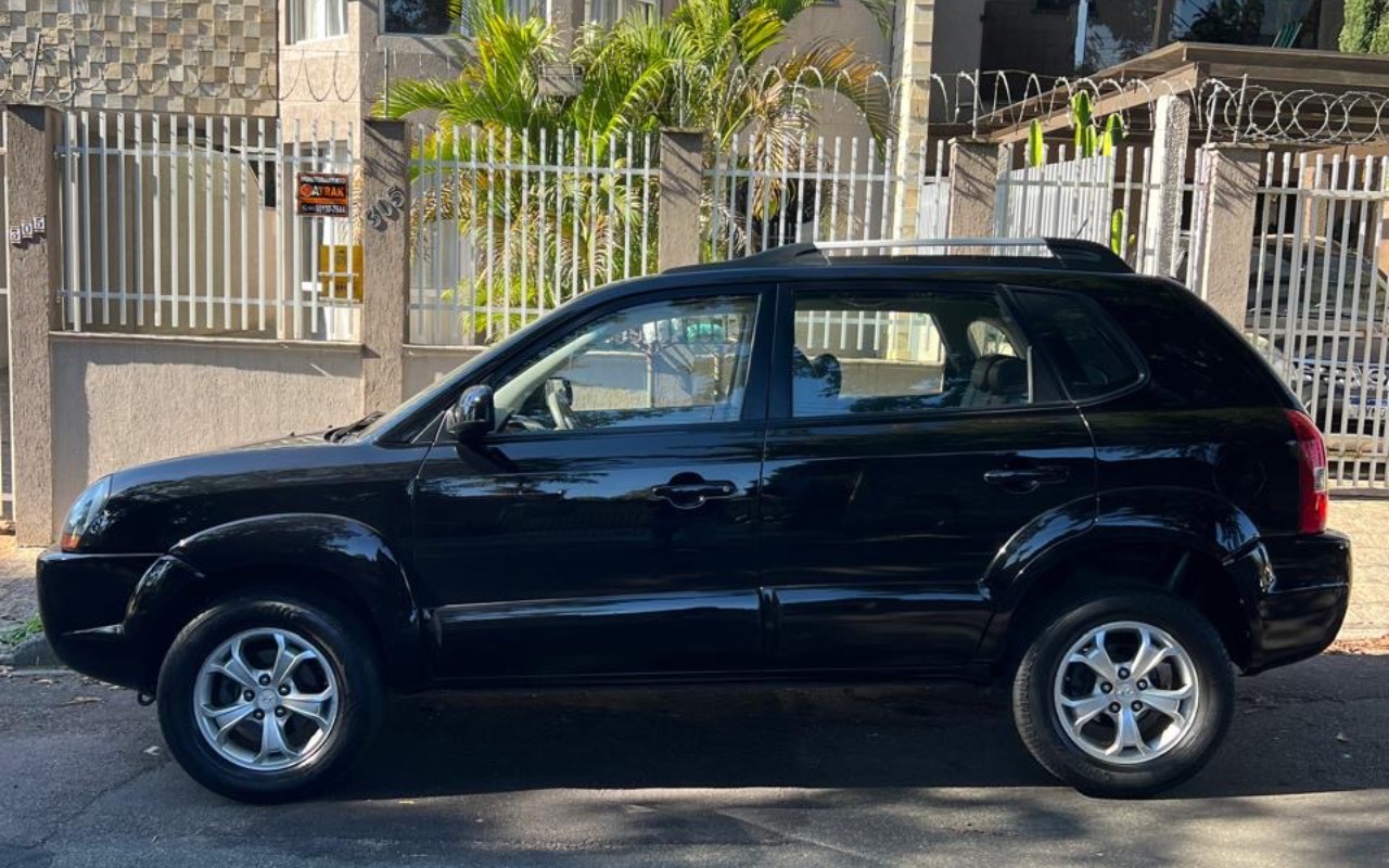 imagem-https://www.socarrao.com.br/sc-vehicle-images-prod/4385404/1792359995145-NDhiMjhlZDQtM2ViNi00ZDEzLThmMzAtZjZhYmExNjQ1MWY2LmpwZWc.jpeg
