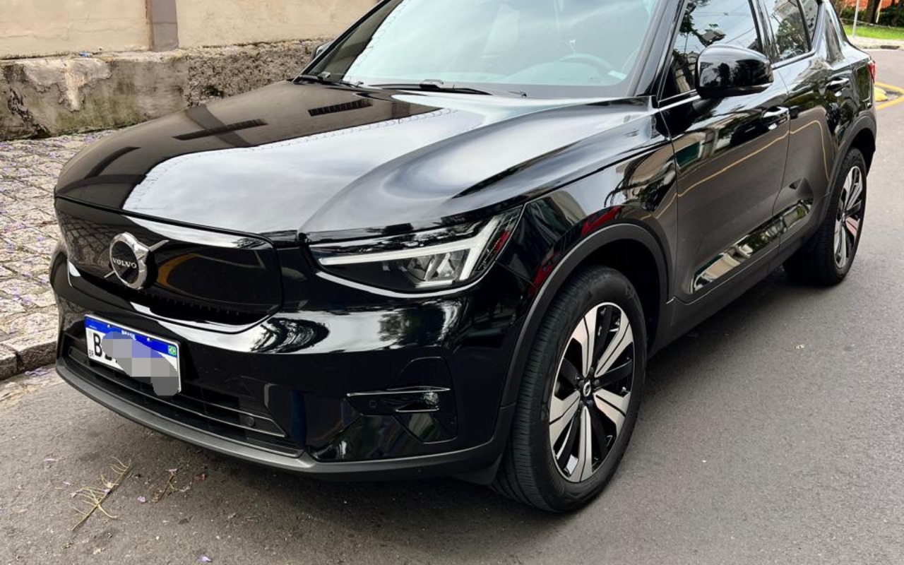 Volvo Xc40 XC 40 RECHARGE PLUS (ELéTRICO) 2023