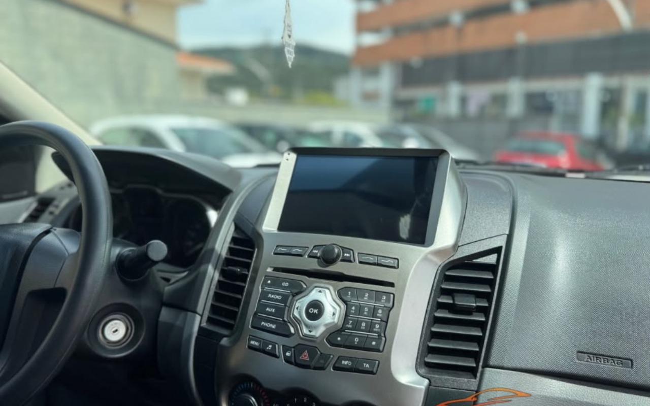 imagem-https://www.socarrao.com.br/sc-vehicle-images-prod/4385475/1792365511215-MTIuanBlZw.jpeg