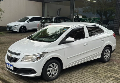Chevrolet Prisma 2015 Branco — foto 1 de 3