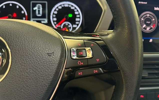 imagem-https://www.socarrao.com.br/sc-vehicle-images-prod/4388542/1792408021808-8552838_14_B_271447bbb4.jpeg