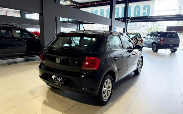imagem-https://www.socarrao.com.br/sc-vehicle-images-prod/4388576/1792409447312-8564110_17_B_3927761937.jpeg