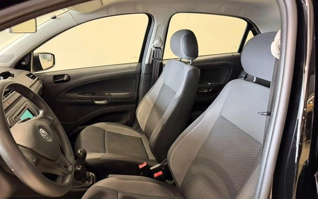 imagem-https://www.socarrao.com.br/sc-vehicle-images-prod/4388576/1792409447332-8564110_9_B_f937581052.jpeg