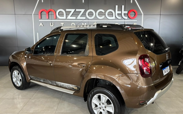 imagem-https://www.socarrao.com.br/sc-vehicle-images-prod/4388583/1792410304927-003_ae8b51d0d554cade257c2ad47b32b090.jpg