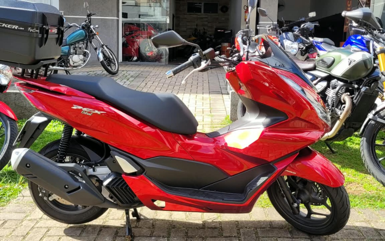 imagem-https://www.socarrao.com.br/sc-vehicle-images-prod/4388585/1792410601786-ODYuanBlZw.jpeg
