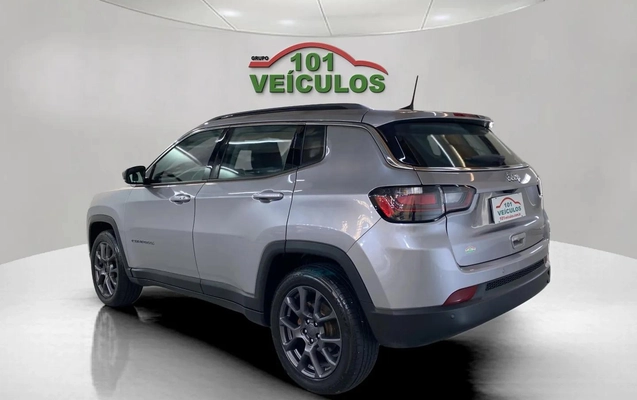 imagem-https://www.socarrao.com.br/sc-vehicle-images-prod/4388587/1792411061325-003_34c3fdd733c951b76ed7313f39241345.jpg