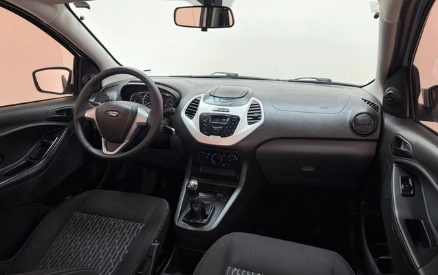 imagem-https://www.socarrao.com.br/sc-vehicle-images-prod/4388599/1792765477376-8504933_11_B_7ecbb50f33.jpeg
