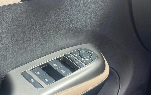 imagem-https://www.socarrao.com.br/sc-vehicle-images-prod/4388601/1793130435167-8568003_11_B_35a838eb6b.jpeg