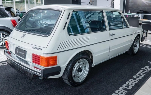 imagem-https://www.socarrao.com.br/sc-vehicle-images-prod/4388783/1792765847967-7758835_3_B_1a5eba2ff7.jpeg
