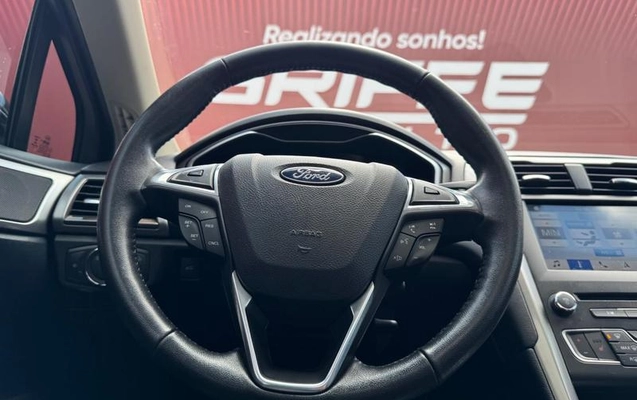 imagem-https://www.socarrao.com.br/sc-vehicle-images-prod/4388862/1792504108896-8576187_9_B_6c48421d9e.jpeg